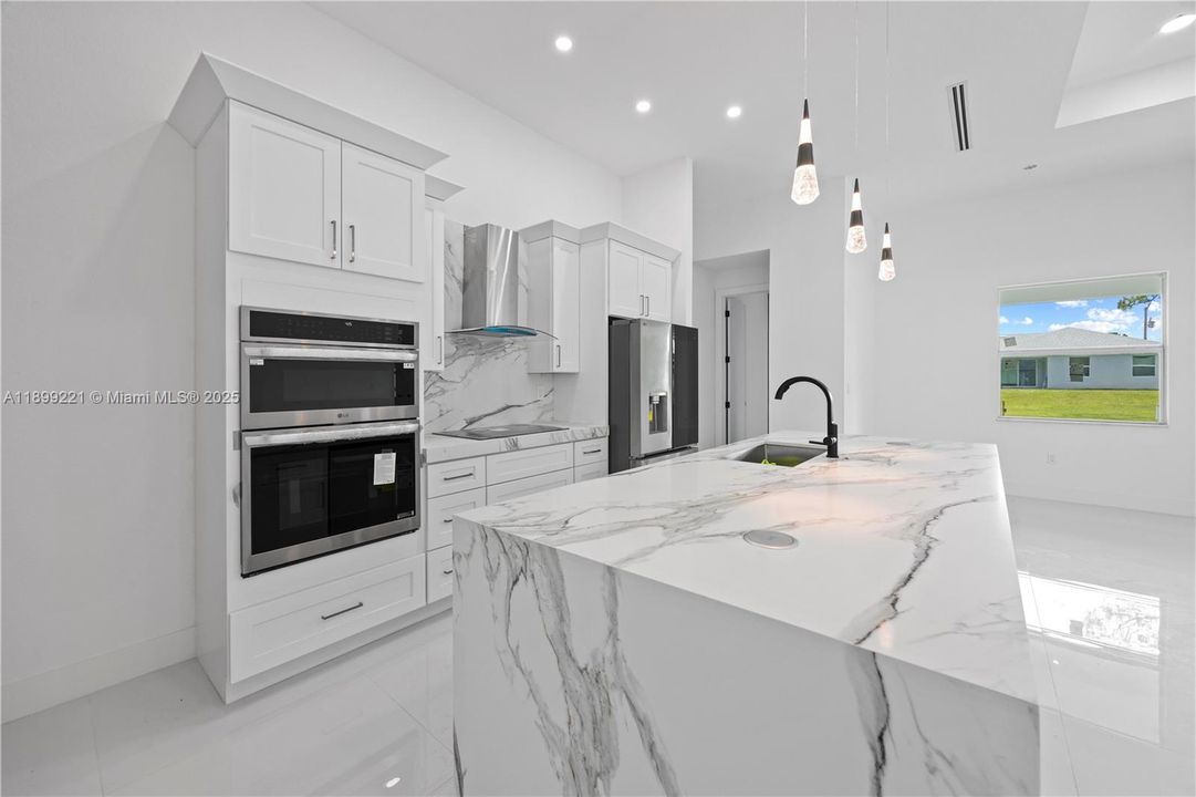 En Renta: $2,000 (3 camas, 2 baños, 0 Pies cuadrados)