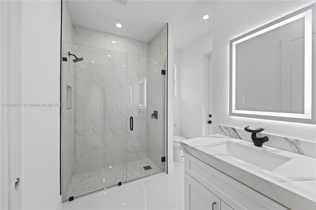 En Renta: $2,000 (3 camas, 2 baños, 0 Pies cuadrados)