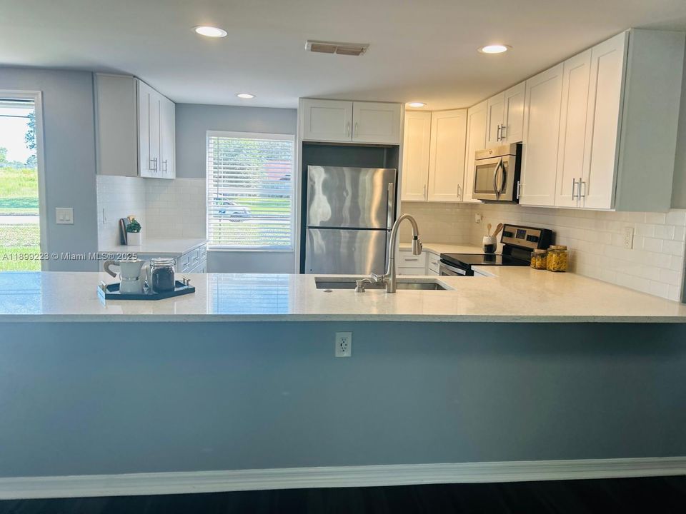 For Rent: $2,350 (4 beds, 3 baths, 0 Square Feet)