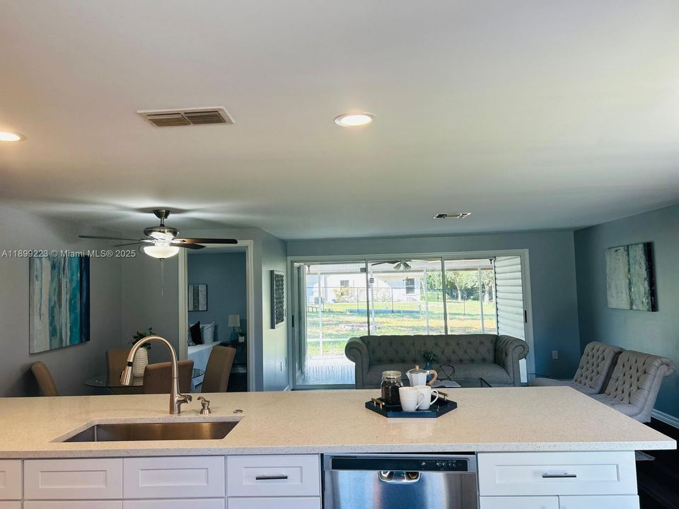 For Rent: $2,350 (4 beds, 3 baths, 0 Square Feet)