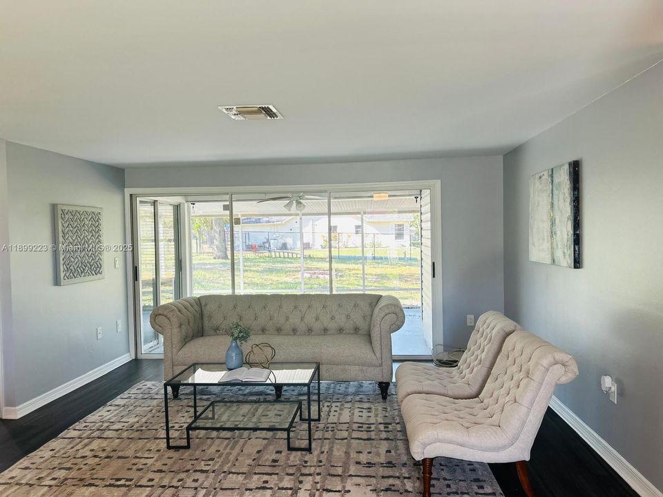 For Rent: $2,350 (4 beds, 3 baths, 0 Square Feet)