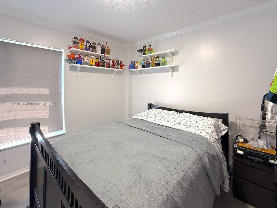 Active With Contract: $170,000 (2 beds, 2 baths, 1016 Square Feet)