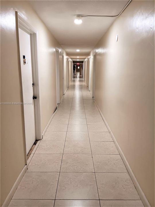 Recently Rented: $1,695 (1 beds, 1 baths, 746 Square Feet)