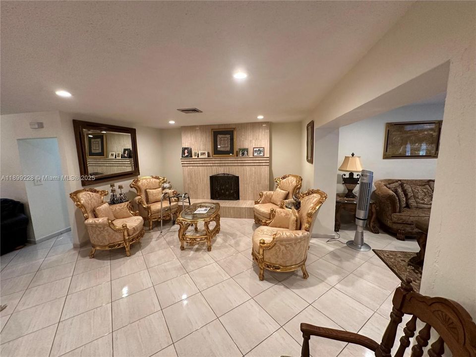 待售: $2,250,000 (4 贝兹, 4 浴室, 3222 平方英尺)