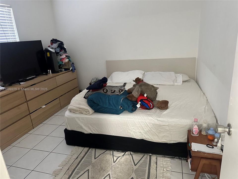 Recently Rented: $2,600 (2 beds, 1 baths, 0 Square Feet)