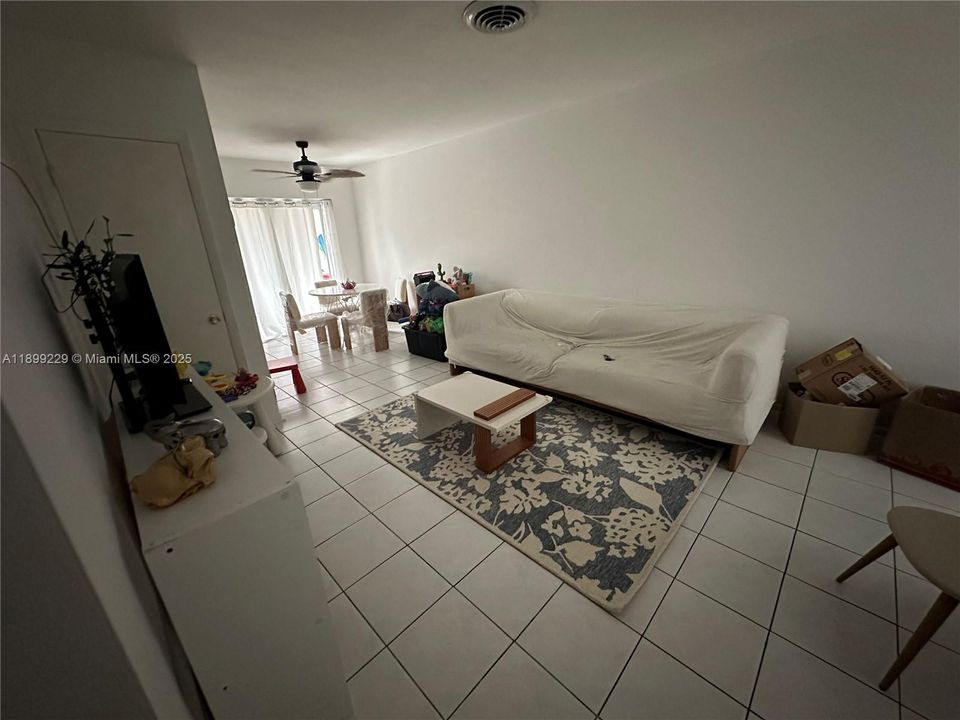 Recently Rented: $2,600 (2 beds, 1 baths, 0 Square Feet)