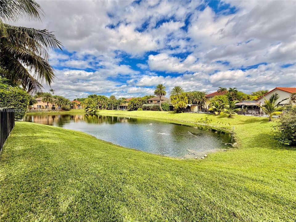 Active With Contract: $649,999 (3 beds, 2 baths, 1912 Square Feet)