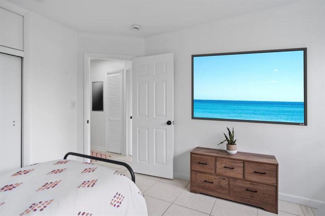 Unit 4 Bedroom 2