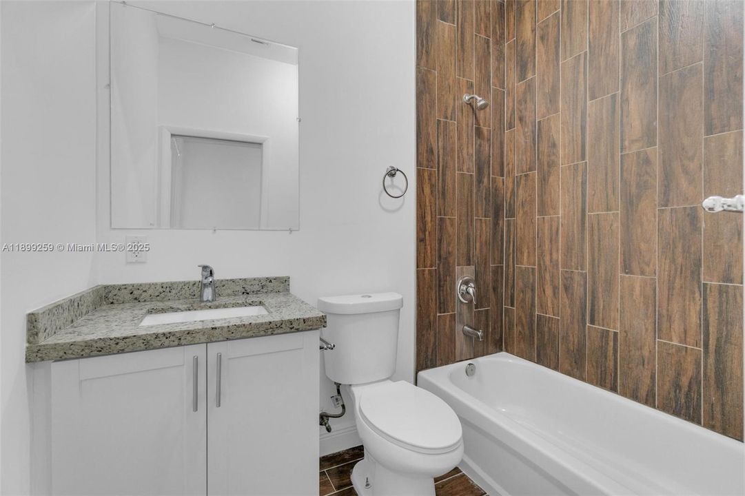 For Rent: $3,900 (4 beds, 4 baths, 1936 Square Feet)