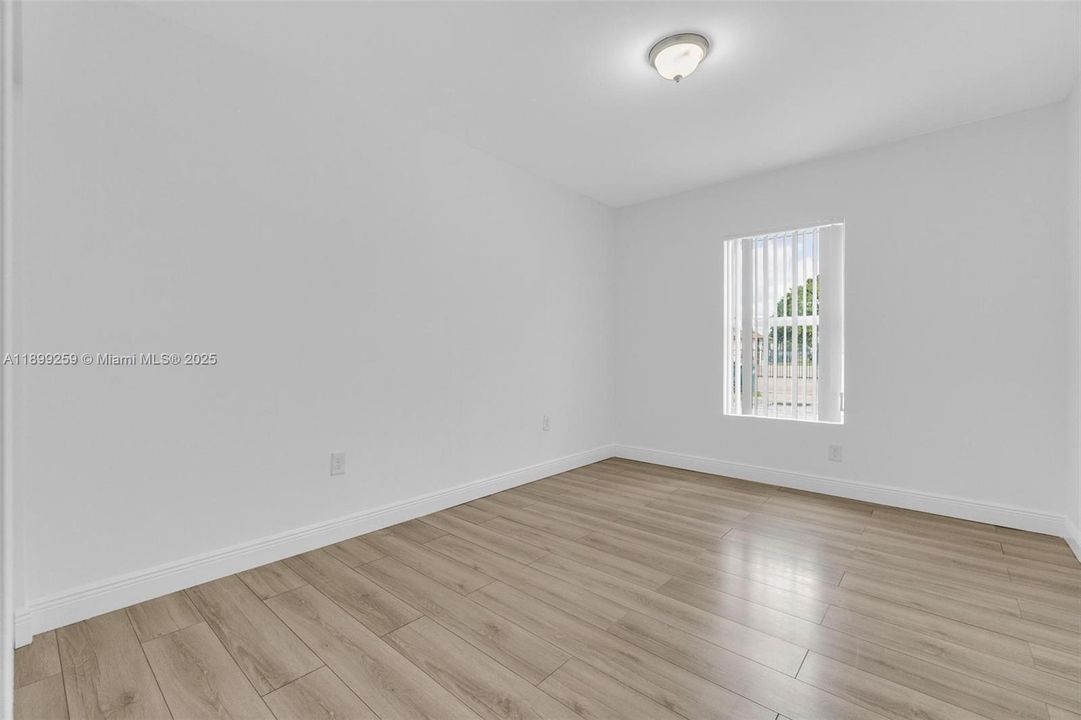 For Rent: $3,900 (4 beds, 4 baths, 1936 Square Feet)