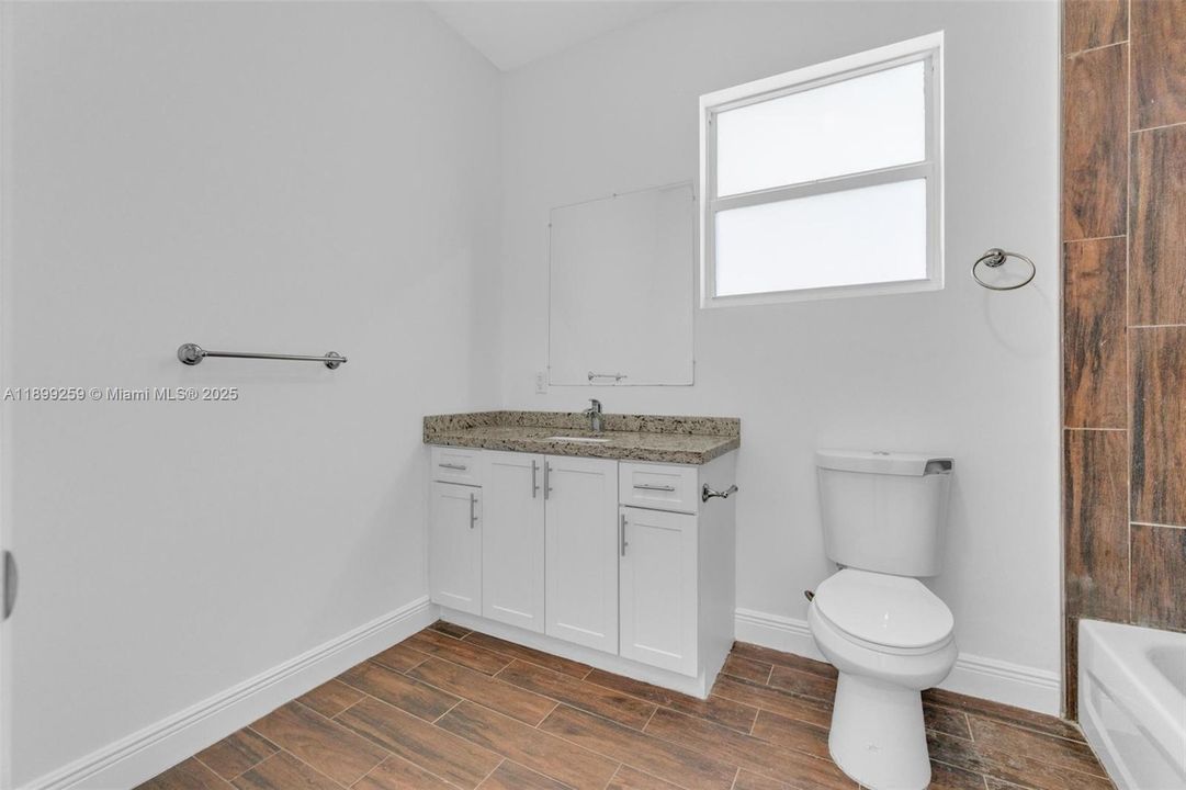 For Rent: $3,900 (4 beds, 4 baths, 1936 Square Feet)