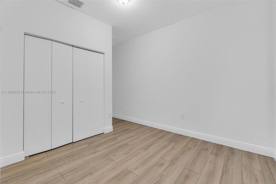 For Rent: $3,900 (4 beds, 4 baths, 1936 Square Feet)