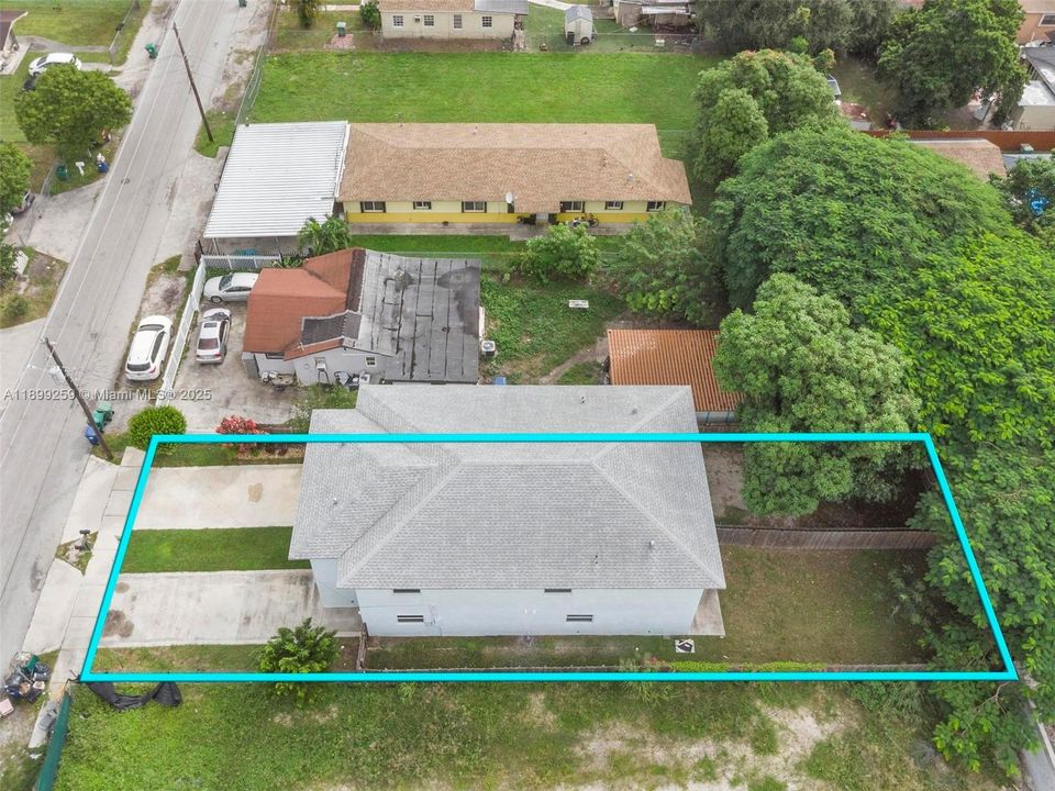 For Rent: $3,900 (4 beds, 4 baths, 1936 Square Feet)