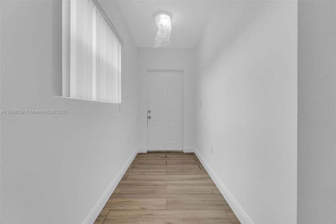 For Rent: $3,900 (4 beds, 4 baths, 1936 Square Feet)