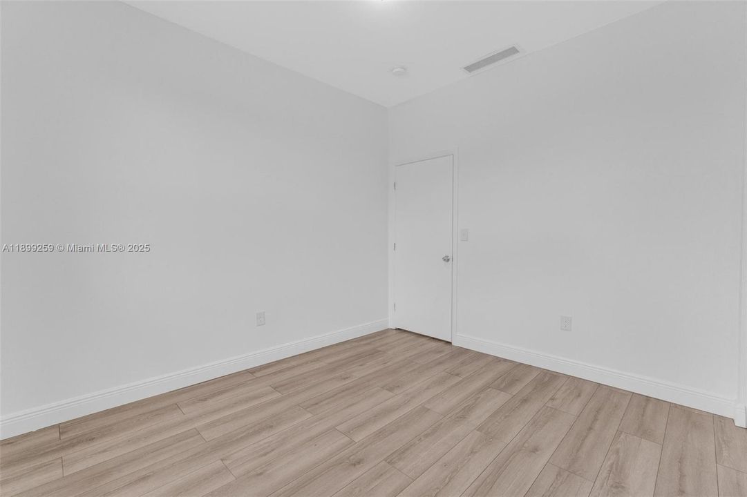 For Rent: $3,900 (4 beds, 4 baths, 1936 Square Feet)