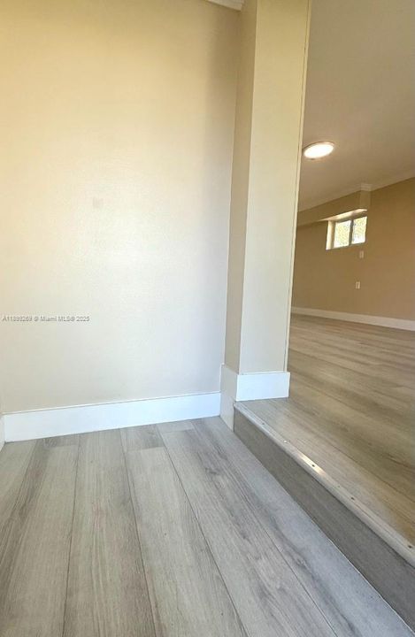 For Rent: $2,850 (2 beds, 2 baths, 1200 Square Feet)