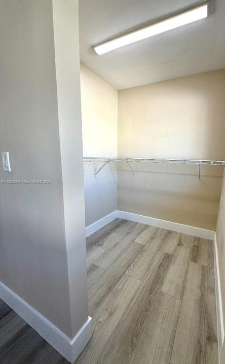 For Rent: $2,850 (2 beds, 2 baths, 1200 Square Feet)