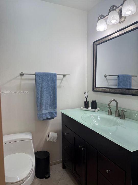 For Rent: $3,800 (3 beds, 2 baths, 1349 Square Feet)