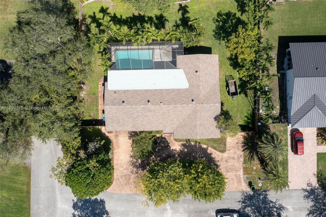 Active With Contract: $965,000 (4 beds, 3 baths, 2038 Square Feet)