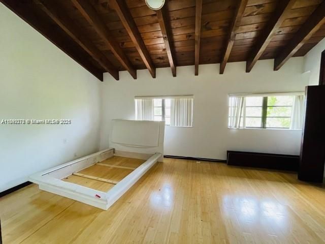 En Venta: $517,000 (3 camas, 2 baños, 1964 Pies cuadrados)