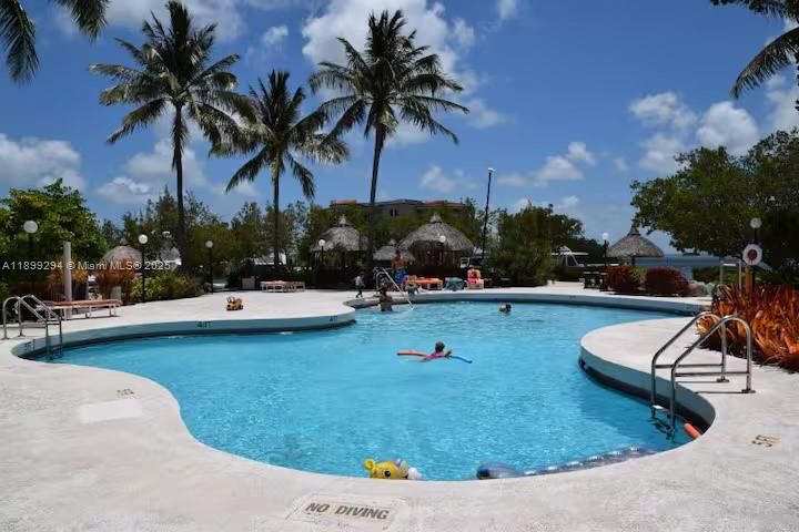 En Venta: $595,000 (Sin datos)