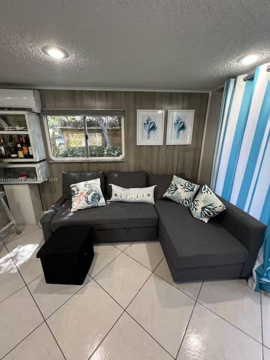 En Venta: $595,000 (Sin datos)