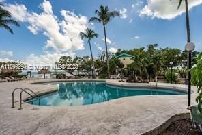 En Venta: $595,000 (Sin datos)