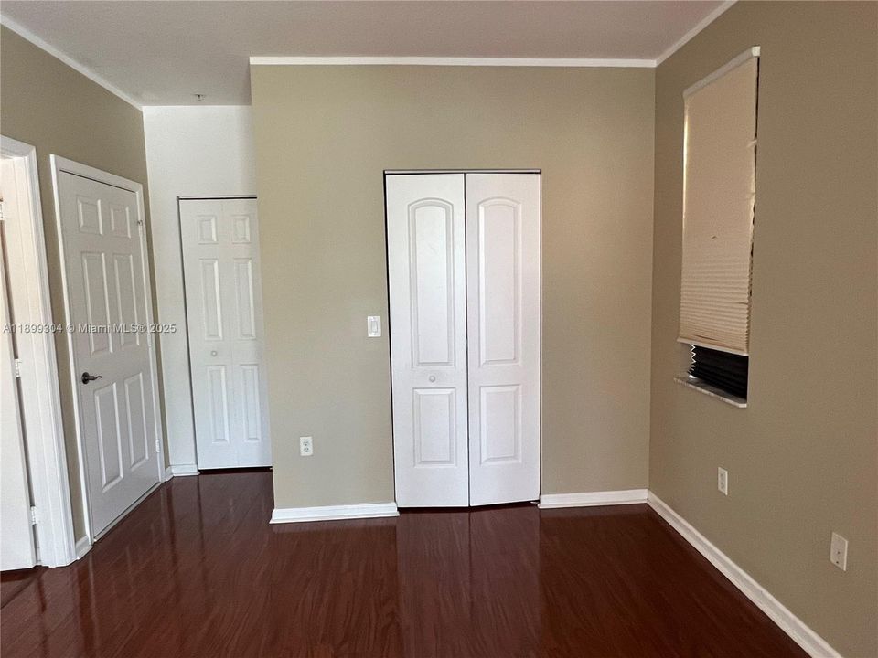 For Rent: $2,500 (2 beds, 2 baths, 1068 Square Feet)