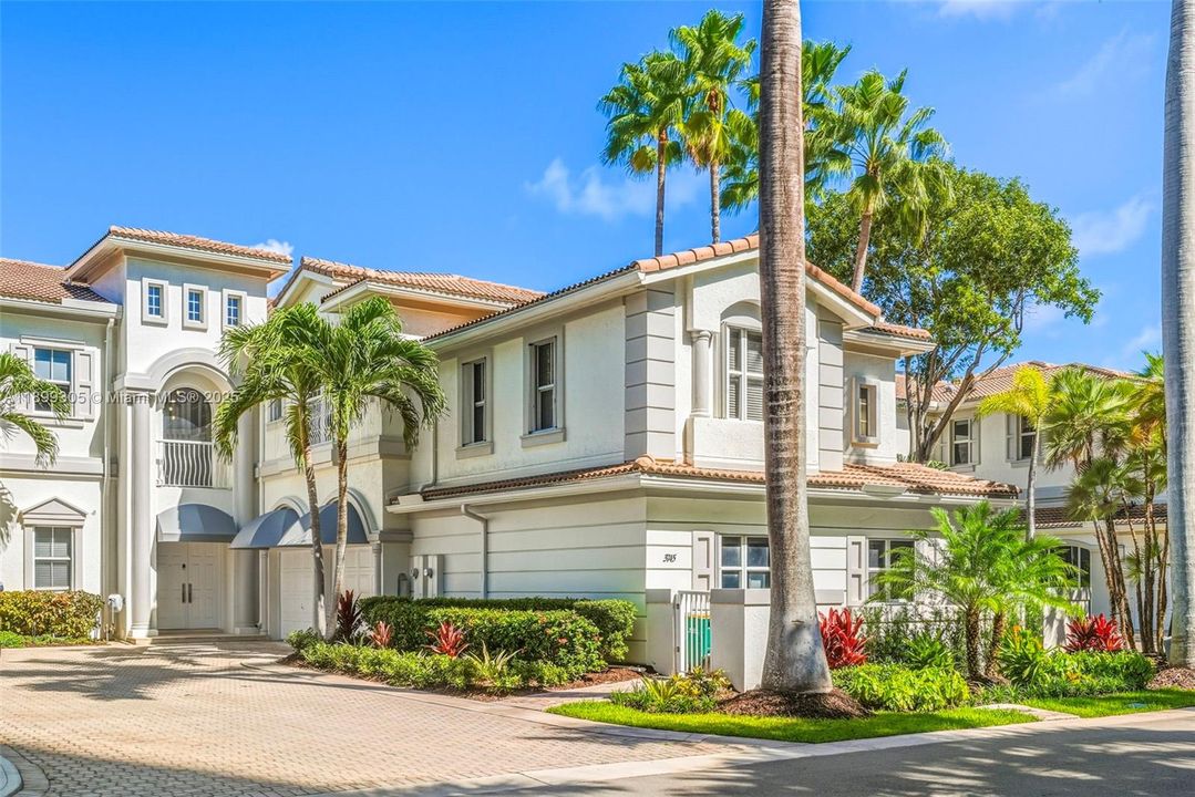 待售: $1,990,000 (3 贝兹, 4 浴室, 3200 平方英尺)