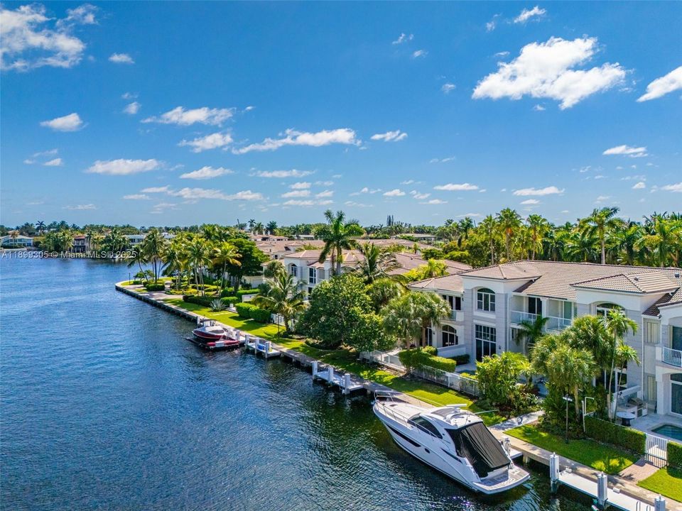 待售: $1,990,000 (3 贝兹, 4 浴室, 3200 平方英尺)