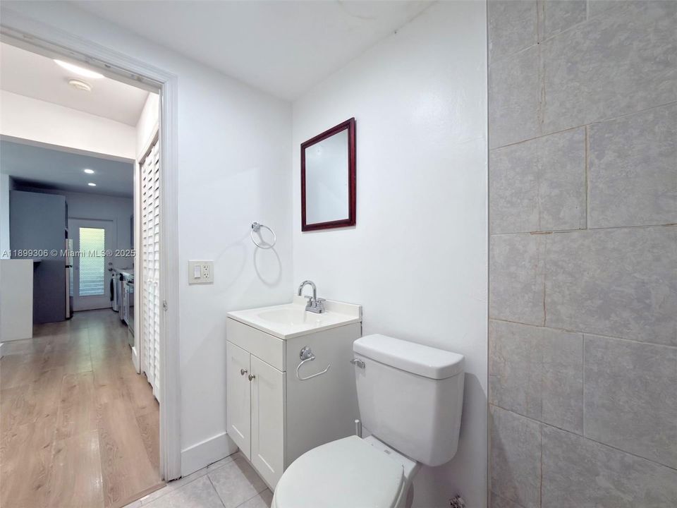 出租: $2,200 (1 贝兹, 1 浴室, 0 平方英尺)