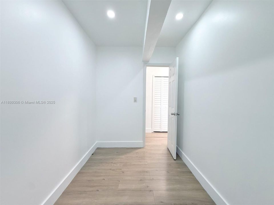 出租: $2,200 (1 贝兹, 1 浴室, 0 平方英尺)