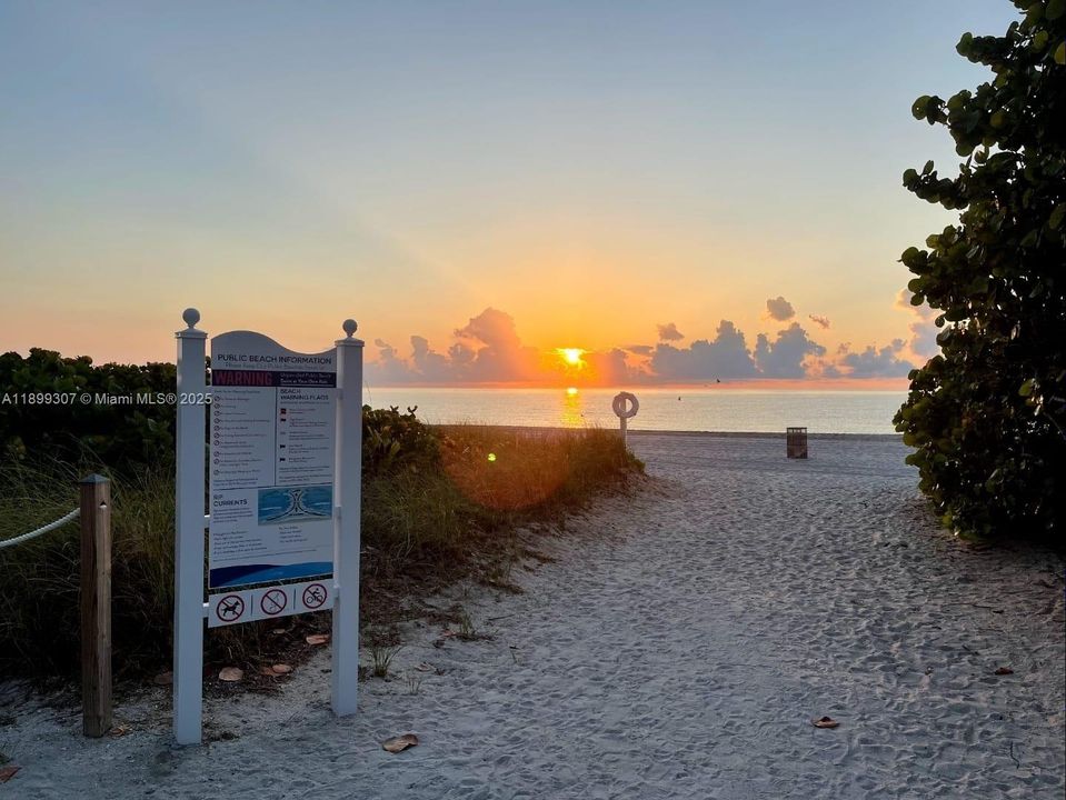 For Sale: $479,000 (2 beds, 2 baths, 1160 Square Feet)