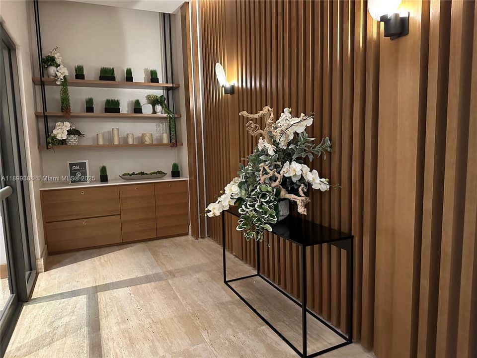 For Rent: $3,950 (2 beds, 2 baths, 1115 Square Feet)