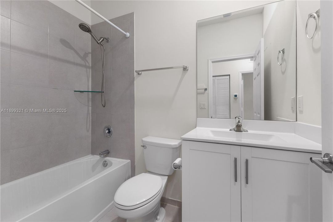 Active With Contract: $459,000 (3 beds, 2 baths, 1483 Square Feet)