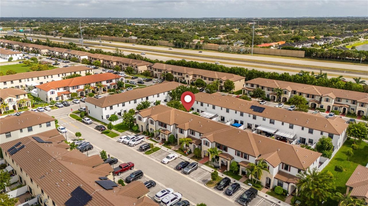 Active With Contract: $459,000 (3 beds, 2 baths, 1483 Square Feet)