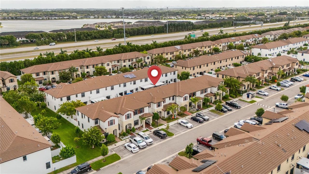 Active With Contract: $459,000 (3 beds, 2 baths, 1483 Square Feet)