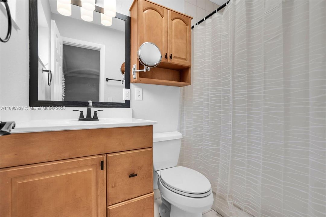 Recently Sold: $549,900 (3 beds, 2 baths, 1676 Square Feet)