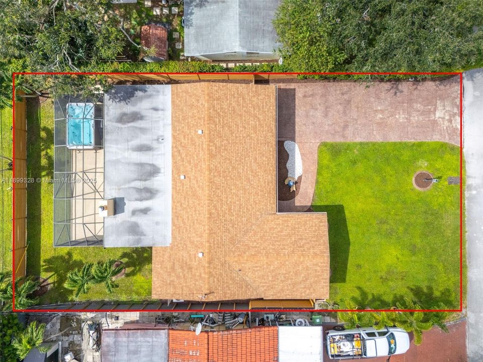 Recently Sold: $549,900 (3 beds, 2 baths, 1676 Square Feet)