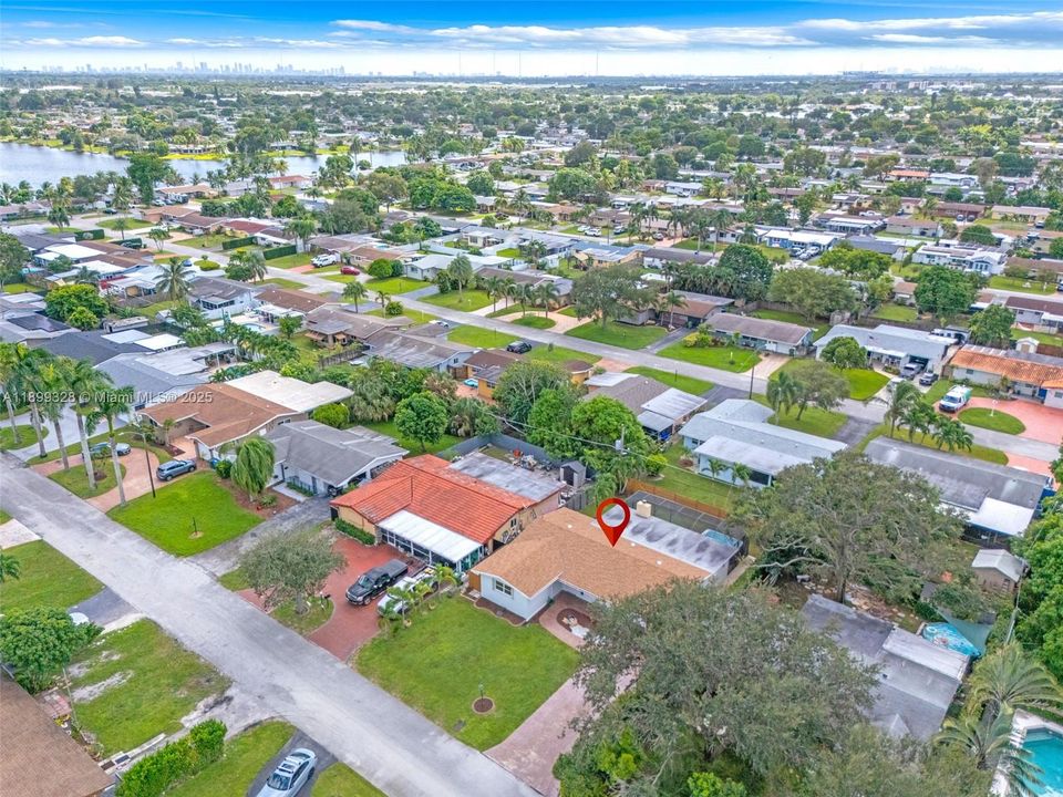 Recently Sold: $549,900 (3 beds, 2 baths, 1676 Square Feet)