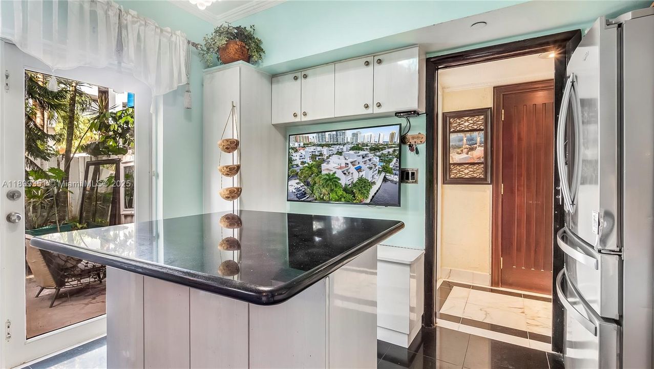 For Sale: $1,799,000 (5 beds, 3 baths, 3115 Square Feet)