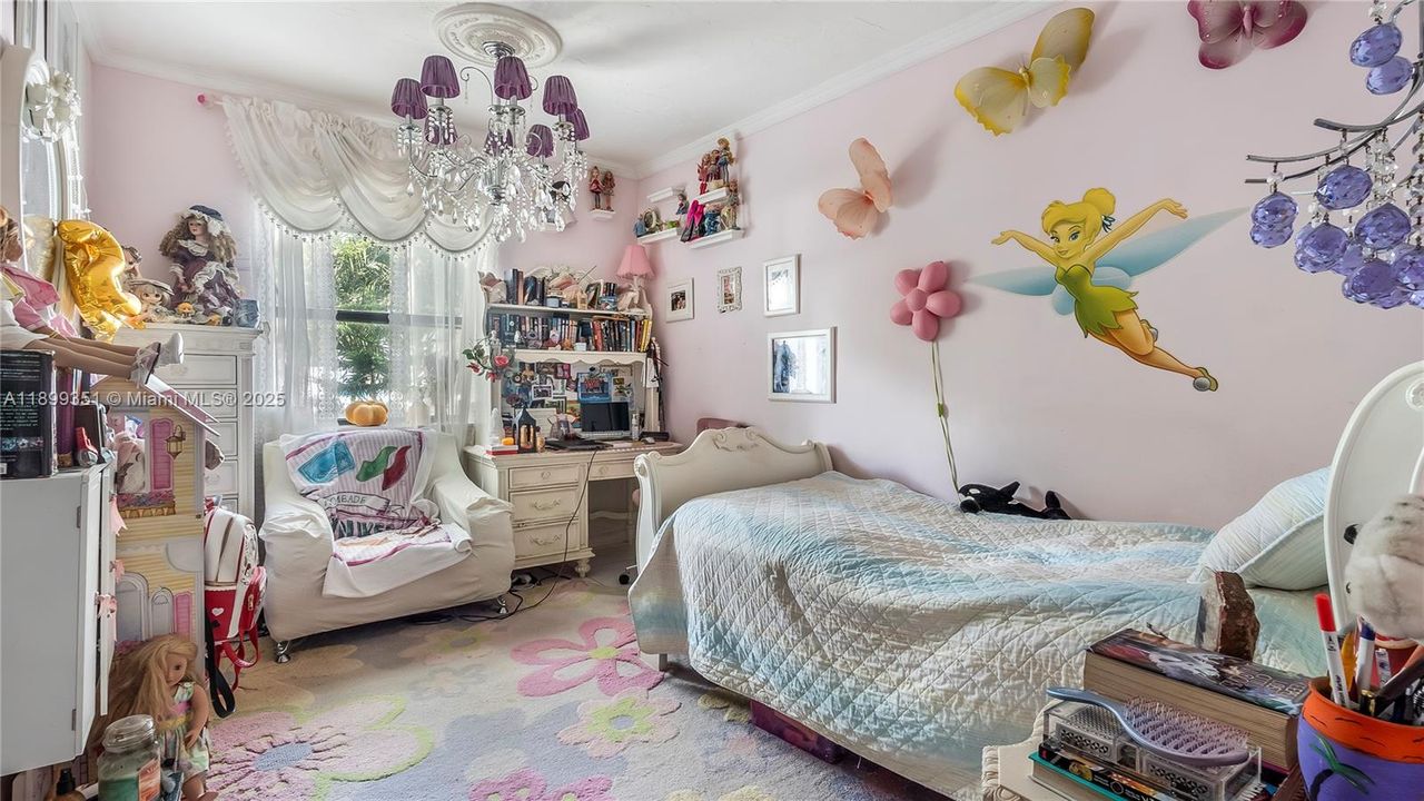 For Sale: $1,799,000 (5 beds, 3 baths, 3115 Square Feet)