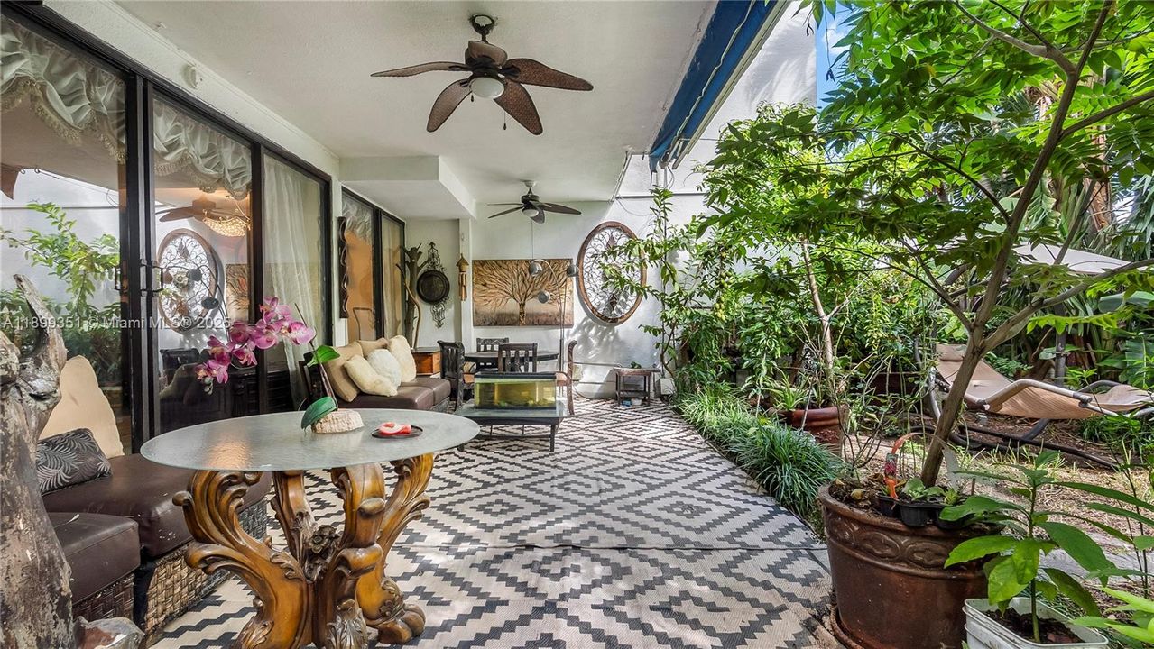 For Sale: $1,799,000 (5 beds, 3 baths, 3115 Square Feet)