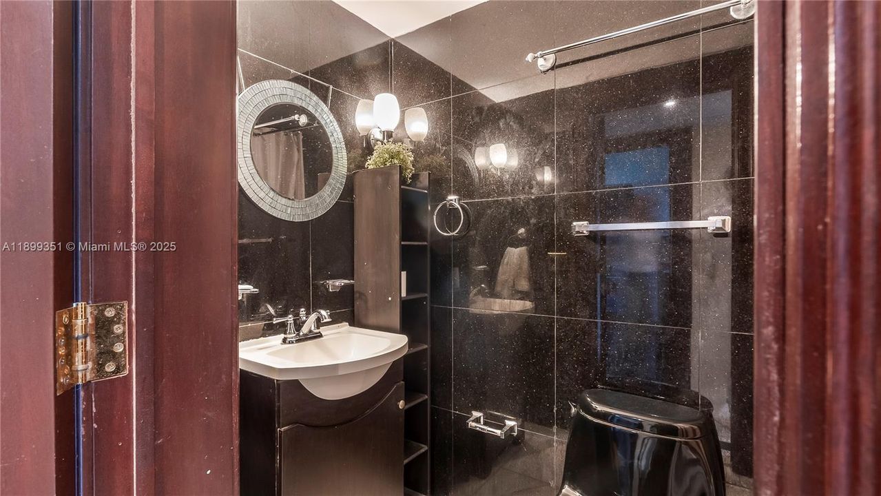 For Sale: $1,799,000 (5 beds, 3 baths, 3115 Square Feet)