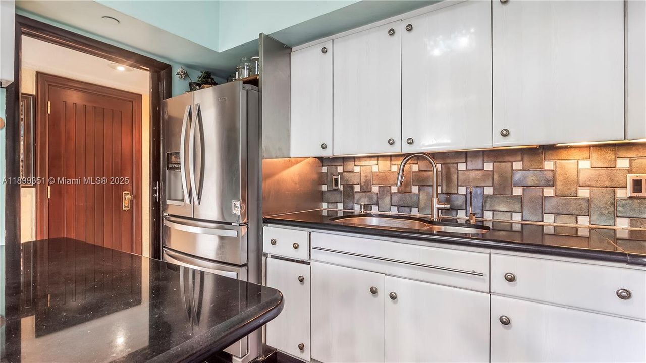 For Sale: $1,799,000 (5 beds, 3 baths, 3115 Square Feet)