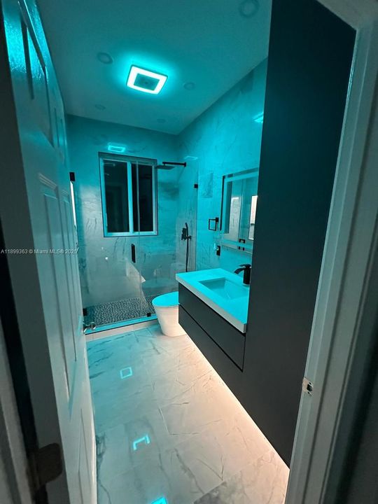 Recently Rented: $6,950 (4 beds, 3 baths, 2776 Square Feet)