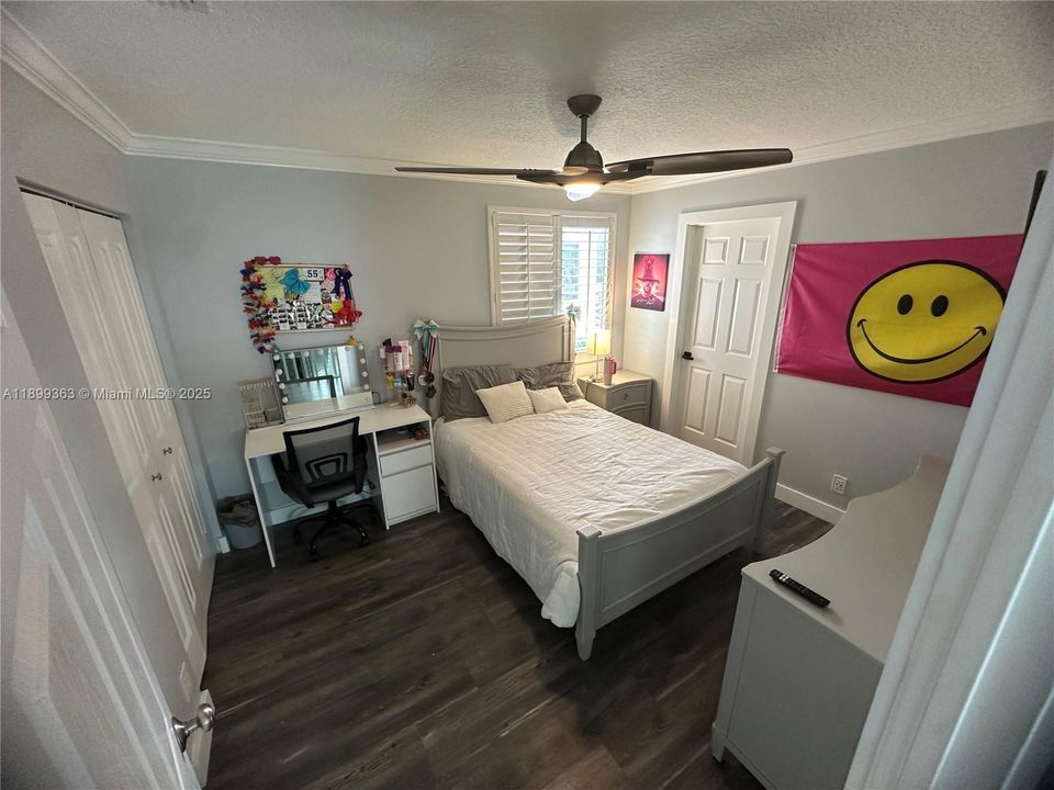 Recently Rented: $6,950 (4 beds, 3 baths, 2776 Square Feet)