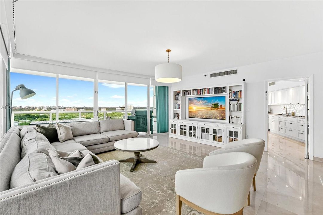 For Sale: $2,300,000 (3 beds, 3 baths, 2310 Square Feet)