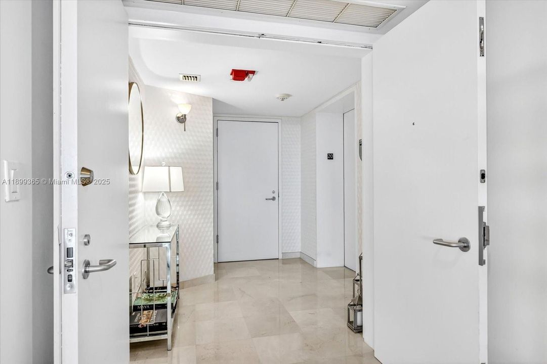 For Sale: $2,300,000 (3 beds, 3 baths, 2310 Square Feet)