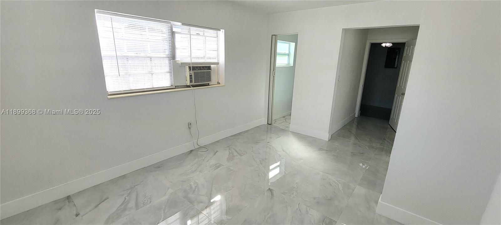 Recently Sold: $525,000 (3 beds, 2 baths, 1368 Square Feet)